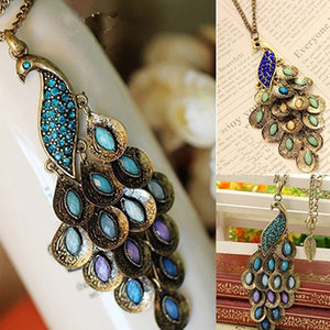 Women Vintage Alloy Rhinestone Peacock Pendant Long Chain Charm Necklace