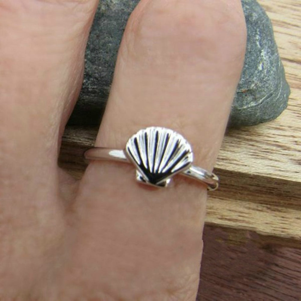 Antique Sea Shell Finger Ring